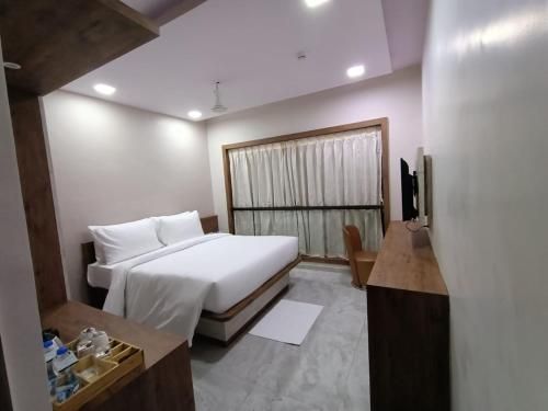 Nest Beacon Resort Daman