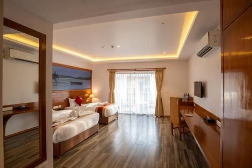 Hotel Photo 23