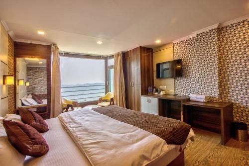 Hotel Photo 13