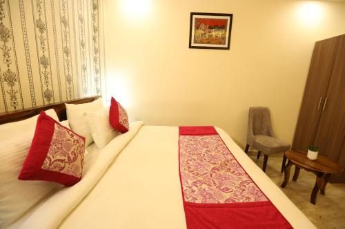 Hotel Photo 8