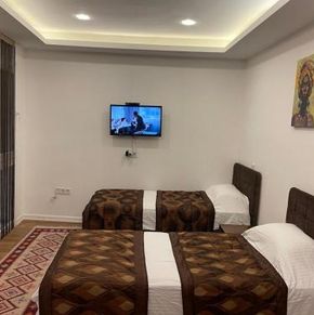 NearBy Hotel