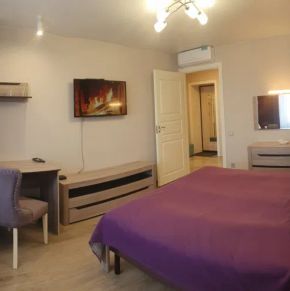 NearBy Hotel