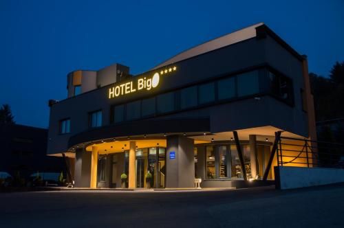 Hotel Photo 1