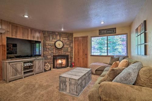 Photo of Ski-in and Ski-Out Brian Head Condo with Hot Tub Access!