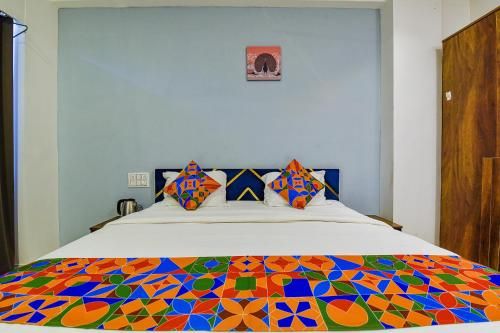 Capital O 87586 Hotel Code