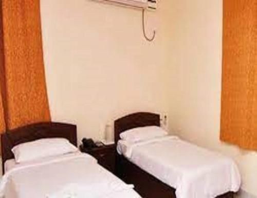 Hotel Shree Ganesh, Jhansi