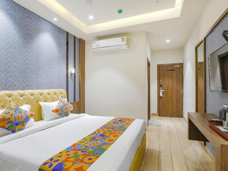 Hotel Photo 6