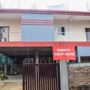 NearBy Hotel