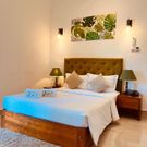 Фото отеля J Leaf Hotel By Blue Bird