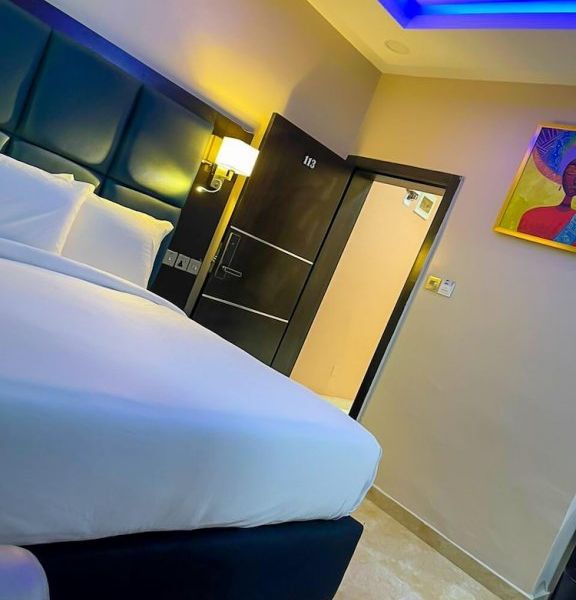 Hotel Photo 12