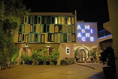 Hotel Photo 1