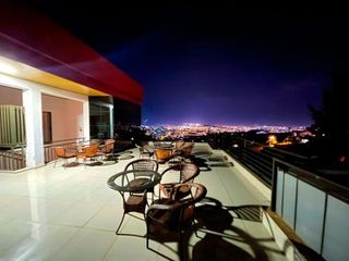 Фото отеля Rebero View Apartments
