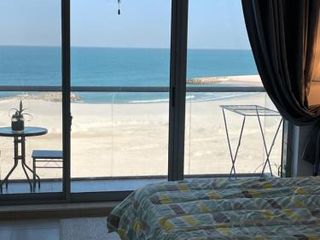 Hotel pic Incredible Ocean View Studio Aprtment in Al Marjan Island