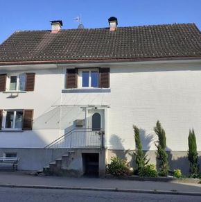 NearBy Hotel