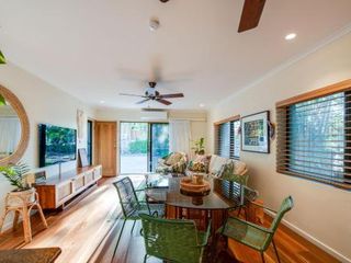 Фото отеля Tropical Boho Nightcliff Casinha 3BR 1.5BR