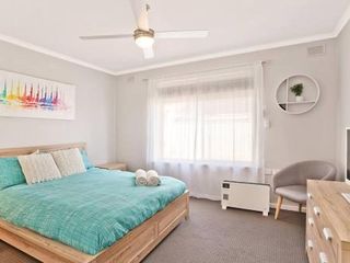 Фото отеля West Beach Family Beauty - 2 Bed Unit