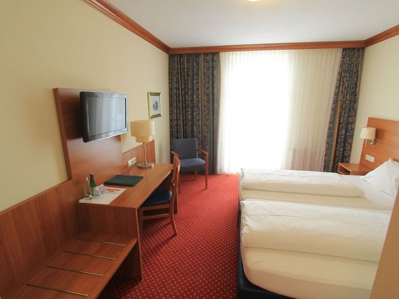 Hotel Photo 5