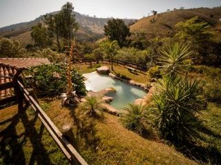 Hotel pic Casa de campo com piscina cascata artificial