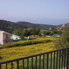 NearBy Hotel