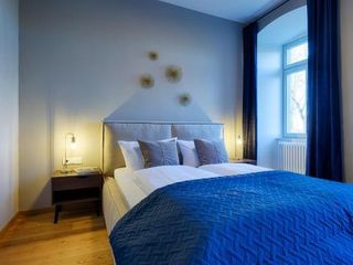 Hotel pic Grimm\'s Schlossapartments Würzburg - by homekeepers