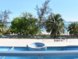 Фото отеля Dpto Dream Village Boca Chica frente a la playa