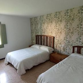 NearBy Hotel