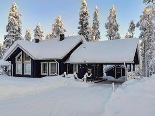 Hotel pic Holiday Home Revontuuli