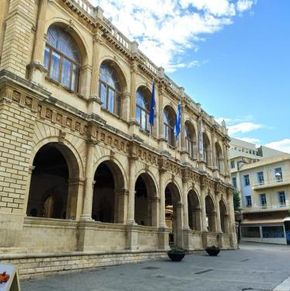 NearBy Hotel