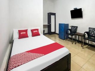 Hotel pic OYO 92060 We Bro Kost