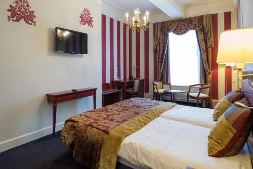 Hotel Photo 11