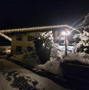 NearBy Hotel