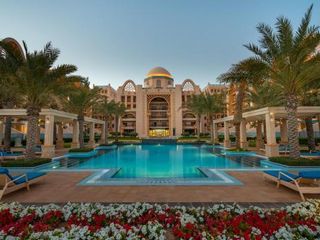 Фото отеля SIMPLY COMFORT in Sarai Palm Jumeirah