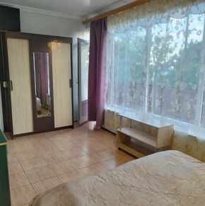 NearBy Hotel