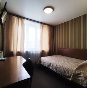 NearBy Hotel