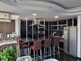 Фото отеля The View Beach Penthouse