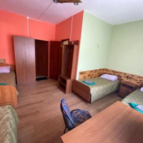 NearBy Hotel