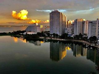 Фото отеля Apartaestudio entero cuatro huéspede frente al mar