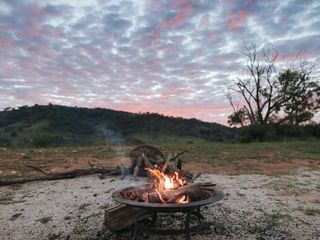 Фото отеля Rose Quartz - 1 Bed with Mountain Views - Kundalini Lodge