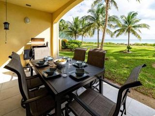 Hotel pic Paradise Retreat, A Tropical Oceanfront Villa