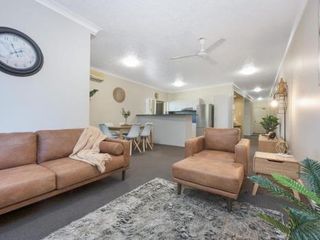 Hotel pic 2 bed unit in South Townsville