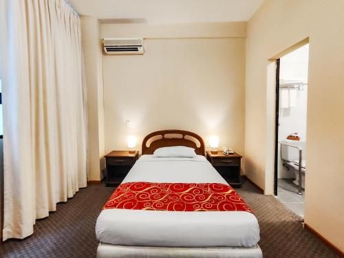 Hotel Photo 12