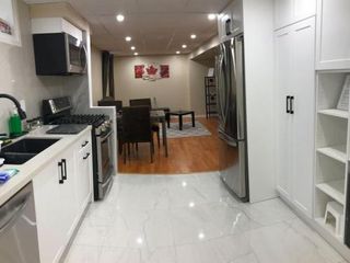 Hotel pic Basement Apartment in Richmond Hill