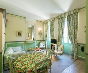 Apartment Au Chateau Provencal Montbrun-les-Bains France
