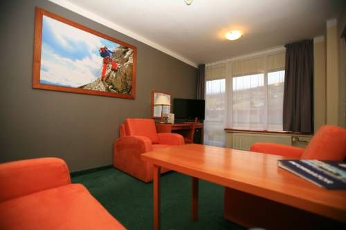 Hotel Photo 10