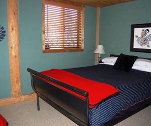 Loor-U-Inn by Apex Accommodations Hedley Canada