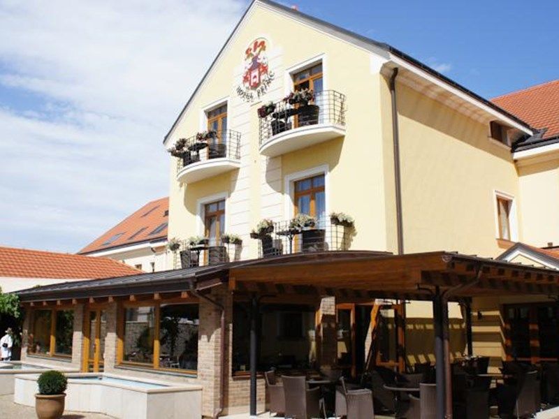 Hotel Photo 12