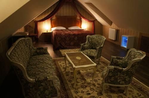 Hotel Photo 9