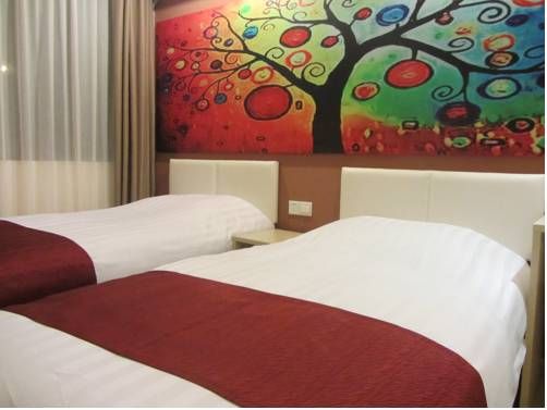 Hotel Photo 8