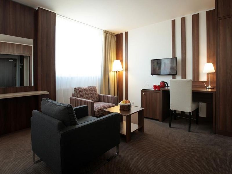 Hotel Photo 8