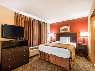 Фото отеля MainStay Suites Rapid City